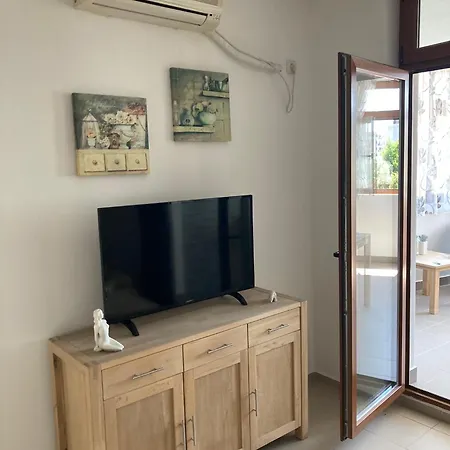 блу самър 1 & 2 & 3 Apartman Napospart